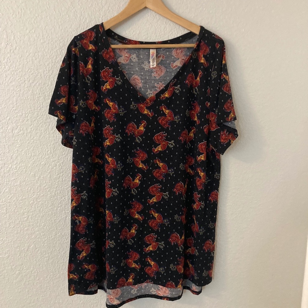 LuLaRoe Christy T - V neck - Rooster Print - Unworn - 3X